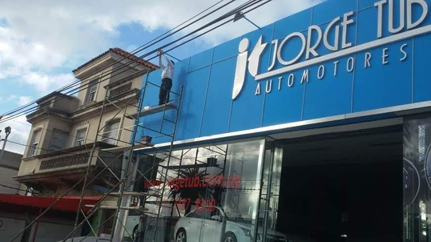 Reforma local comercial Montevideo — imagen 10 — Urban House Construcciones