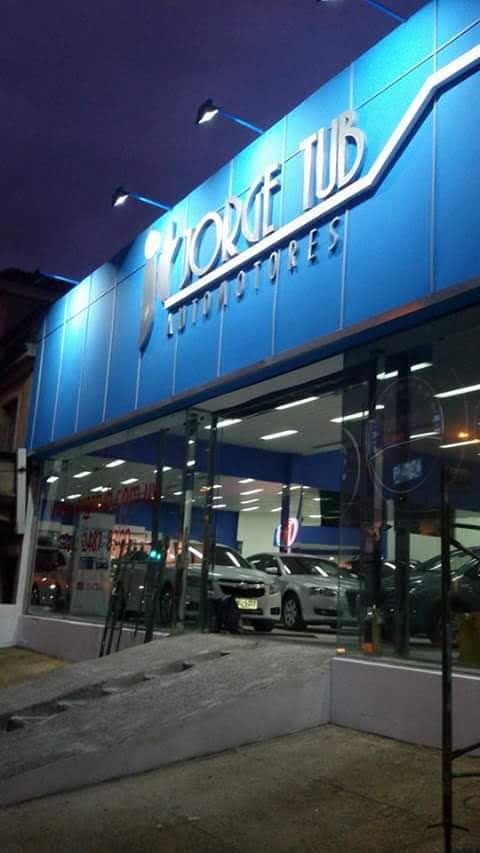 Reforma local comercial Montevideo — imagen 13 — Urban House Construcciones
